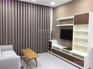 Gia đình bán căn góc cc 590 cmt8 q.3. dt 60m2 2p 1wc. sh lâu dài. l6. giá bán 2.9 tỷ.  0783 530 ***