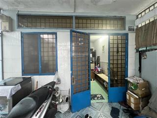 Bán nhà c4 cũ  84m2  oto đến cửa  1 căn duy nhất ngay chợ 26 tây hoà cách metro 200m chỉ 4tỷ8