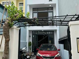 Bán nhà ngay chợ 339 đường xe tải oto vào nhà 3 tầng hoàn công chuẩn vuông vức 100m2 chỉ 7.8tỷ