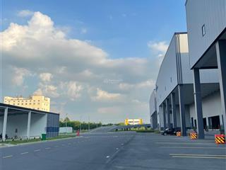 Bán xưởng 12.600m2 trong kcn huyện đức hòa, long an giá 100 tỷ hoàn công, pccc đầy đủ