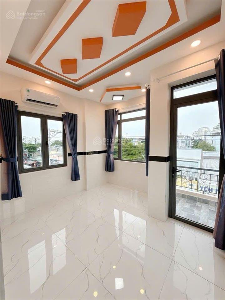 Bán nhà mặt tiền lê văn lương 4 x 20 dòng tiền 520 triệu trên 1 năm. gần nguyễn thị thập quận 7