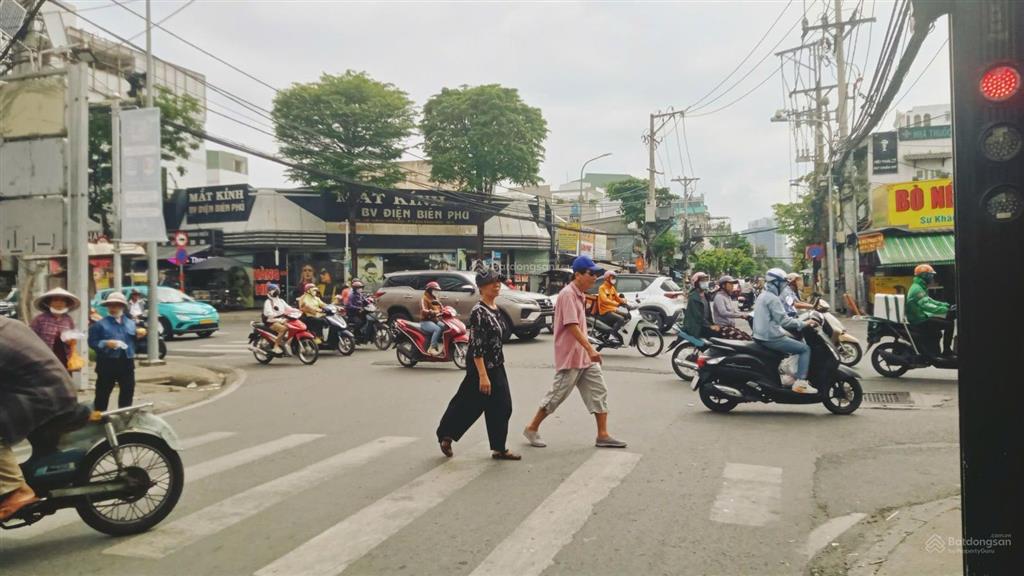 Bán nhà mặt tiền lê văn lương 4 x 20 dòng tiền 520 triệu trên 1 năm. gần nguyễn thị thập quận 7