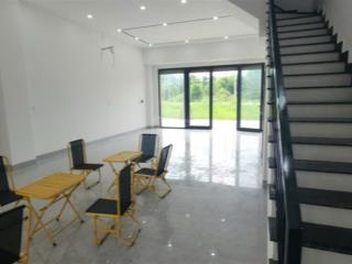 Cho thuê shophouse vincom quảng trị 2 mặt tiền