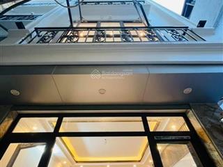 Bán nhà mặt phố 50m2, 18 tỷ, 8pn, 8wc, hồng hà, phúc xá, ba đình, hn giá ưu đãi