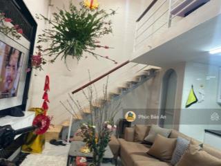 Trương định nhà đẹp, 4 tầng sẵn ở, ngõ nông, 15m thẳng tắp ra phố, giá 5.65 tỷ, thương lượng