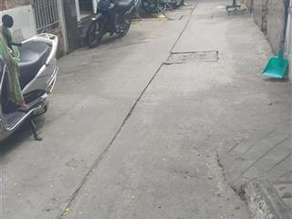Hiếm. bán nhà 3tâng .hẻm trần xuân soạn.hilam q7.dòng tiền ổn định 180tr/năm .