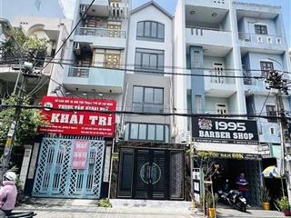 Nhà mặt tiền âu dương lân, 17 phòng, có thang máy, dt lớn (4.1x36.5m) khu kinh doanh sầm uất q8