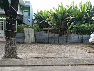 Cần bán lô đất đường 10m5.ngang 7m chiều 20m.140m2 nguyễn hàng chi.ngay chung cư lakeside bầu tràm