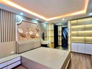 Siêu phẩm cầu giấy  7 tầng thang máy  nội thất châu âu  chỉ việc về ở