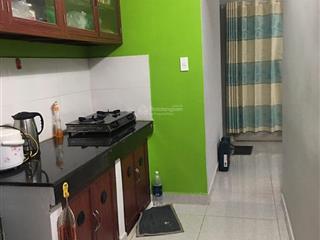 Bán gấp chung cư thang bộ bàu cát 2, 55m2 sổ hồng. giá 2 tỷ 6