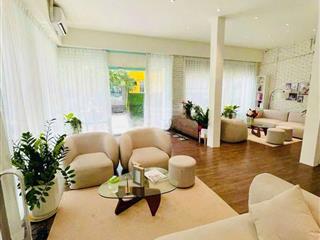 Cho thuê nhanh nhà góc 2 mặt tiền đường hoàng dư khương, quận 10  dt 8x12m, 1 trệt 3 lầu  giá 6x