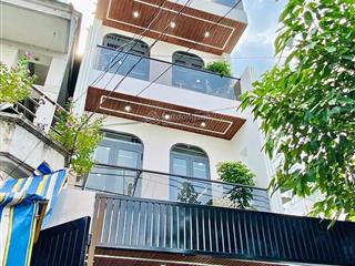 Bán nhà mặt tiền đường cmt8,p 10,q 3245m2 ,5,6mxx26m,kinh doanh cho thuê,giá 45 tỷ