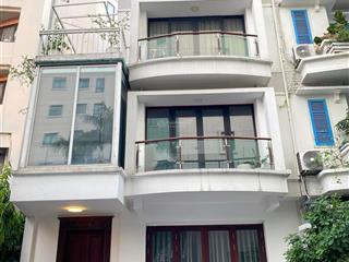 Biệt thự quận ba đình  bán căn hộ đẹp nhất khu  ở sướng cuộc đời. dt 150m, 4t. bán 39,6tỷ