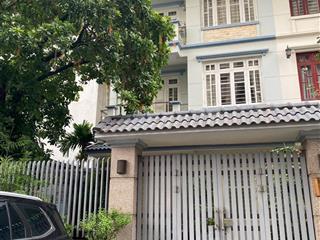 Biệt thự sân vườn đốc ngữ  ba đình  lô góc siêu đẹp  duy nhất có 102 dt 150m, 4t. bán 45,5tỷ