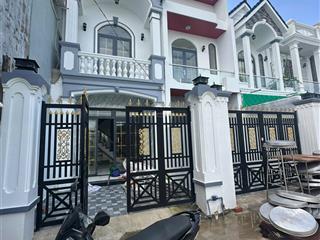 Nhà nằm trong lòng khu dân cư hiện hữu