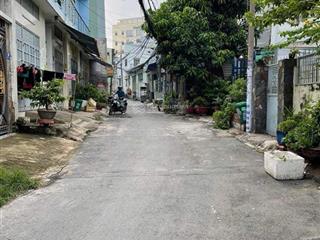 Lô đất góc đường xe hơi với thông số rất đẹp 7x18. ngay sát đặng văn bi thủ đức. chỉ 8 tỉ.