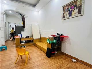 Bán nhà mặt phố tại hoàng hoa thám, 11,2 tỷ, 47m2, hàng hiếm view đẹp