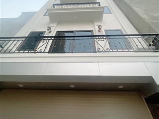 Nhà đẹp ở ngay gần oto  mặt tiền quyền lực vị trí mặt ngõ đẹp. ngõ thông,nhiều tiện ích
