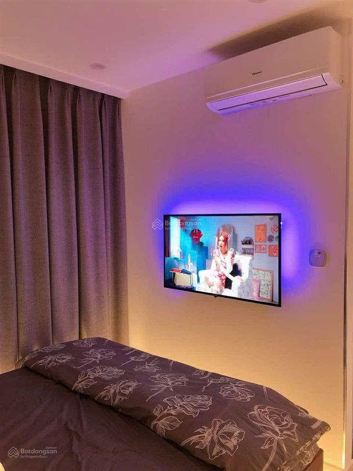 Chính chủ cần bán gấp căn studio 30m2 tầng 2210 toà gs3 vinhomes smart city. giá 2.5 tỷ bao phí