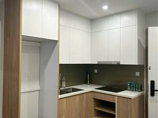 Chính chủ cần tiền bán gấp 1pn+ 43m2 toà i1 1827 43m2 vinhomes smart city. giá 3.7 tỷ bao phí