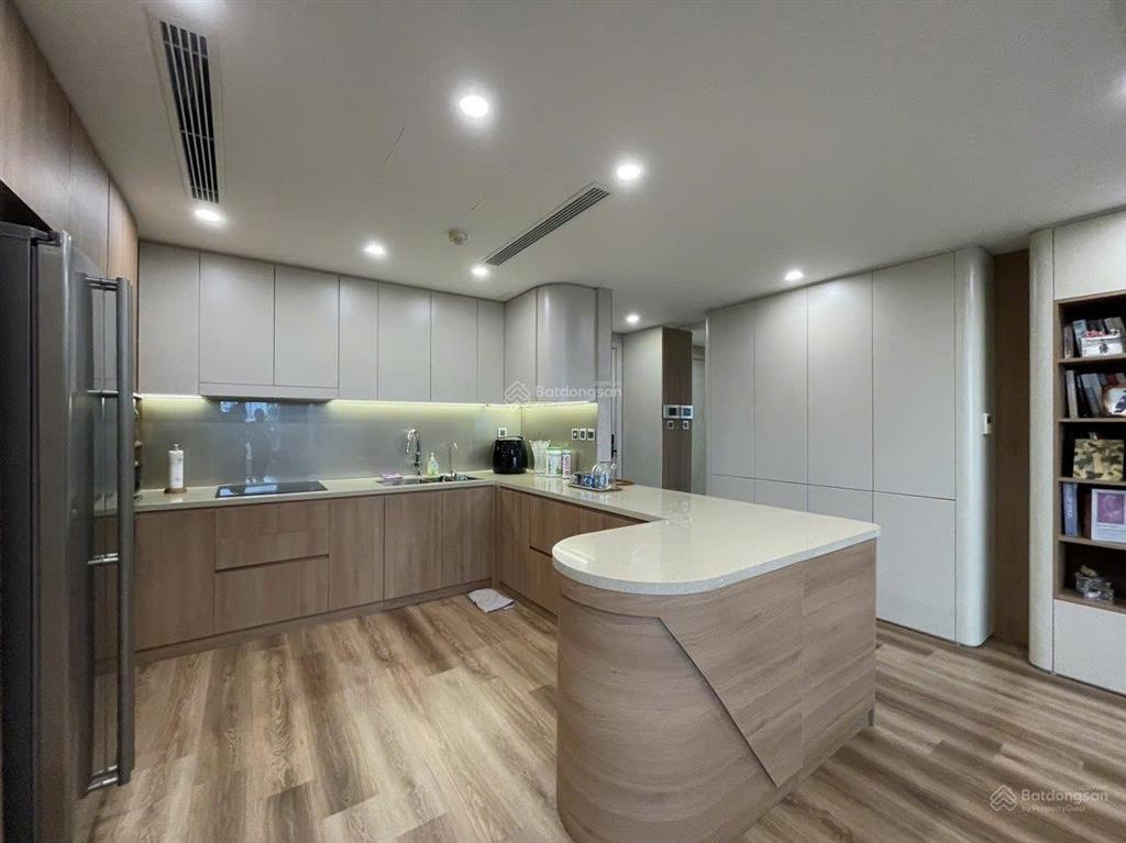 (chuẩn giá) goldseason 90m2 3on2wc nội thất đẹp, sổ đỏ sang tên, thuế phí thương lượng. giá 8,7 tỷ