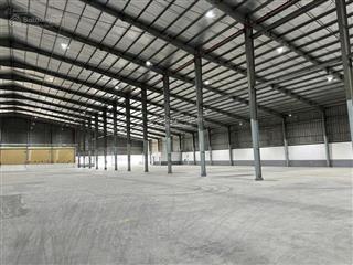Cho thuê kho 1.840m² KCN Tân Bình - trần cao, xe cont ra vào giá rẻ chỉ 115.200đ/m²