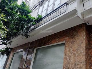 Bán tòa nhà cầu diễn, nam từ liêm, 8 tầng thang máy ô tô vào 19 tỷ 100m2 doanh thu 110tr/tháng