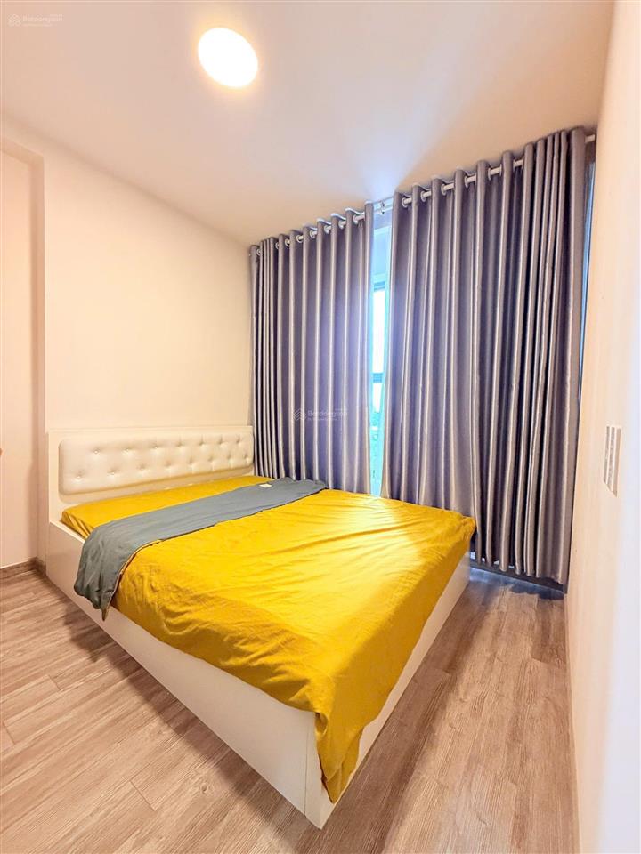 Chính chủ bán căn hưng ngân có sổ, 3pn,88m , giáp gv