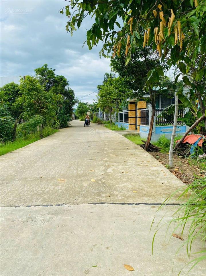 + lô đất vườn đẹp như mơ ở đại hiệp 1tỷ330 343m2 ngang 15 x dài 23