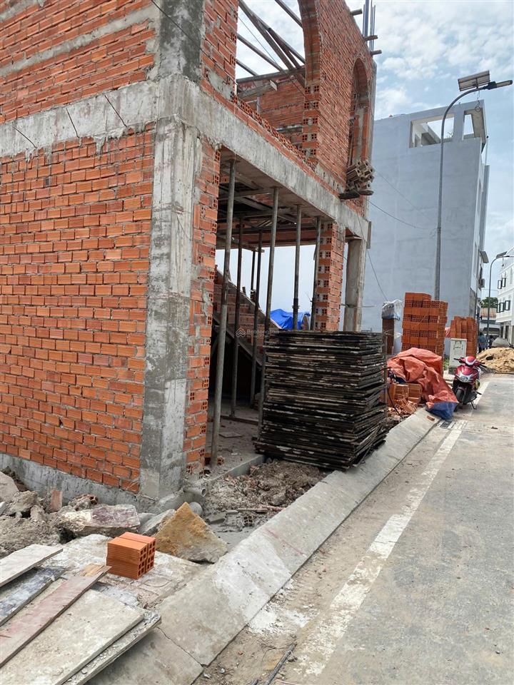 Bán lô đất ngay kcn tây lân quận bình tân giá tốt sổ sẵn giao thông thuận tiện