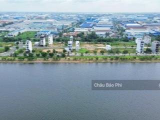 Kẹt tiền bán đất thổ cư tại kcn tân đô 105m2 view hồ lớn mát quanh năm