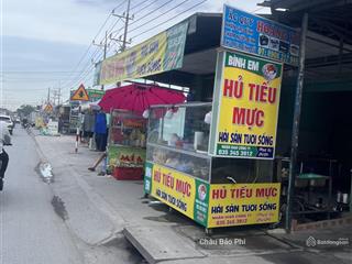 Kẹt tiền bán 1 lô đất giá rẻ hơn thị trường 105m2 xung quanh dân cư quán ăn nhiều