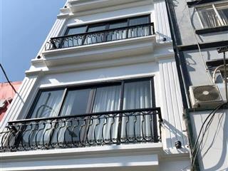 Bán nhà mới đẹp đốc ngữ ba đình dt 30m2, 6tầng, mt5.2m giá 9.85 tỷ ngay gần phố