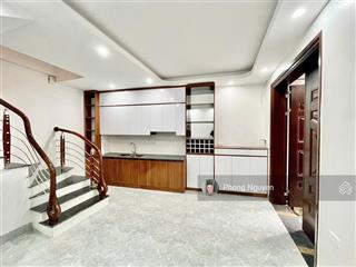 32m2  4,x tỷ. bán nhà đẹp phú minh, bắc từ liêm sau quận uỷ, gần tây thăng long 5 tầng 4m mt  rẻ