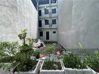Đất phú diễn ~40m 2 mặt ngõ  nở hậu  thông  gần phố, đường 32  ưu tiên khách đầu tư vì cần gấp