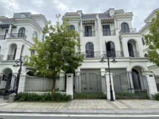 (hót) bán biệt thự song lập, view biển nước mặn 6,1ha. dt 145m2, 4t, mt 9m