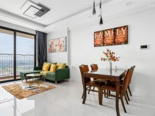 Vào ở ngay căn hộ 2pn2wc 6tr5 có ntcb tại opal skyline 0358 117 ***