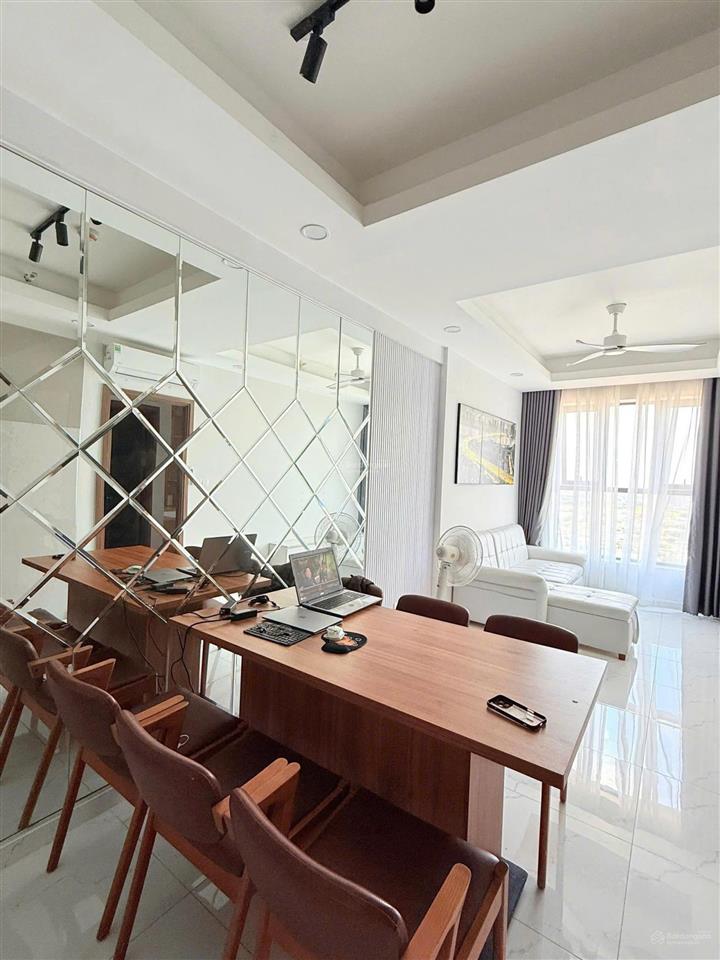 Thuê nhanh căn hộ studio 5tr2 full nội thất, nhà mới tại opal skyline  0358 117 ***