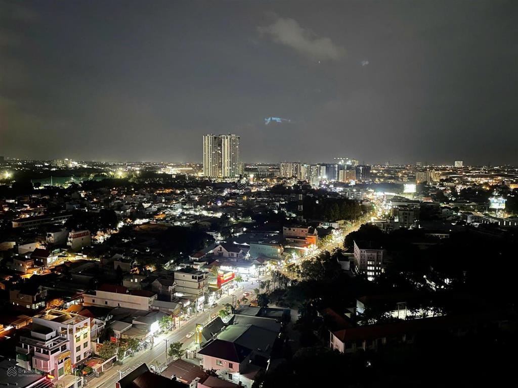 Thuê nhanh căn hộ studio 5tr2 full nội thất, nhà mới tại opal skyline  0358 117 ***