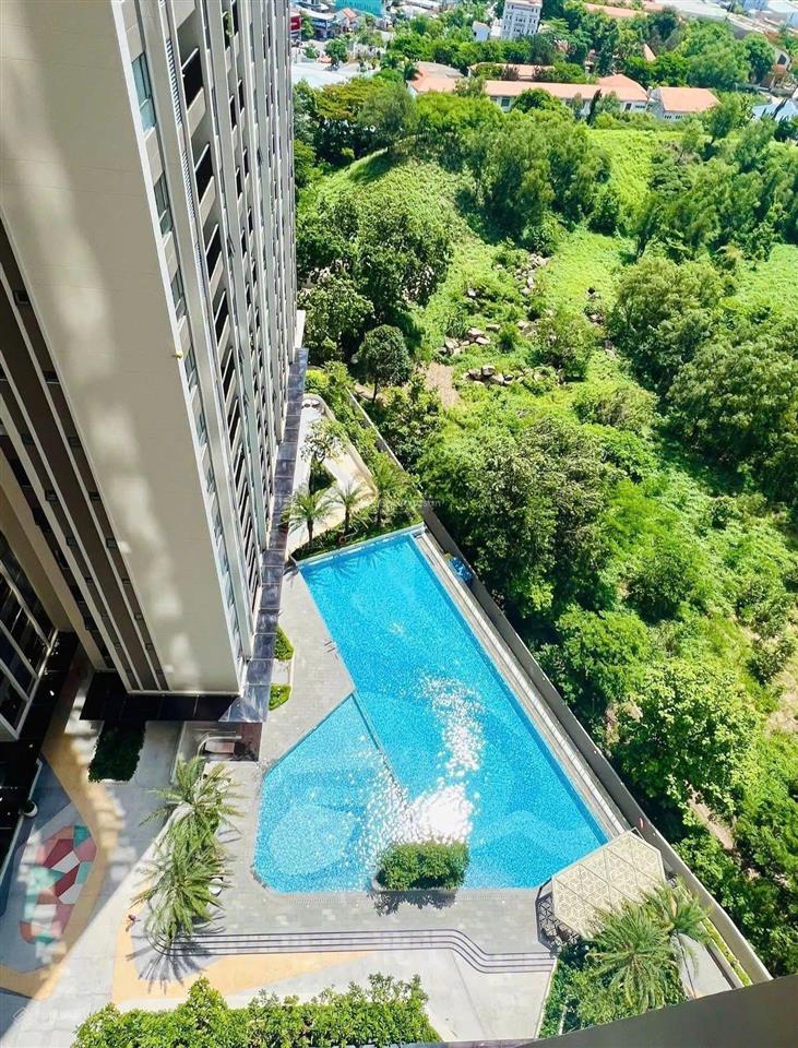 Thuê nhanh căn hộ studio 5tr2 full nội thất, nhà mới tại opal skyline  0358 117 ***