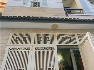 Ngộp bank gấp bán nhà cmt8  10m ra hẻm ô tô  56m2  4 tầng  6 phòng  dòng tiền