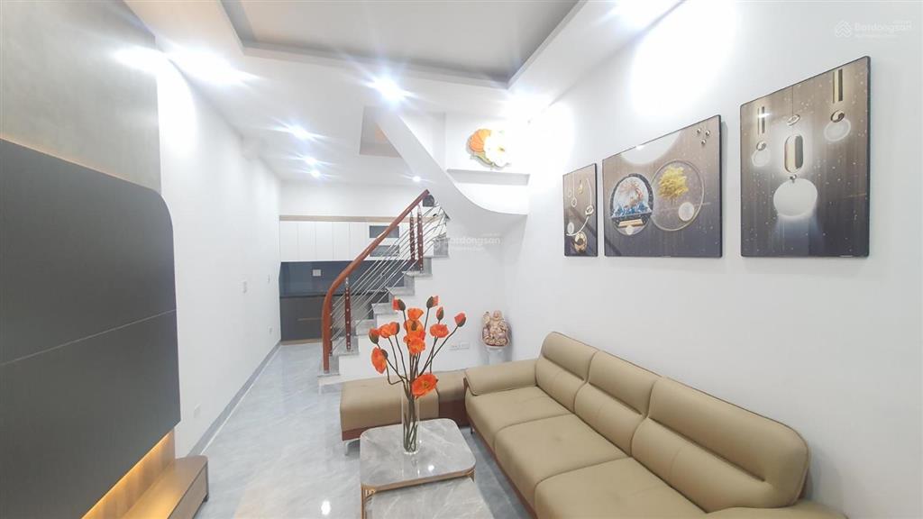 Bán nhà tam trinh nhà đẹp 38m nhỉnh 7tỷ gần phố nở hậu full công năng