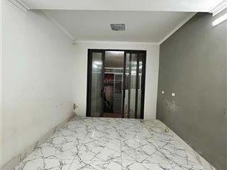 Bán nhà trương định lô góc, gần ôtô, 35m 3pn chỉ 7,1tỷ dân xây cực chắc chắn