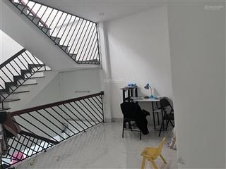 Giá chỉ 5,75 tỷ  nhà 3 tầng đường bùi tấn diên trục chính phước lý