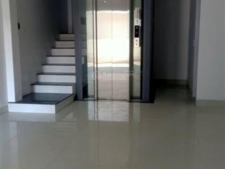 Man bồi ba la 50m thang máy ,phân lô vỉa hè, kinh doanh ,giá trị tăng cao ,dân trí cao ,an ninh tốt