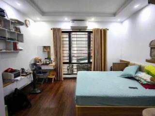 Ba la hà đông, 40m2, nhỉnh 6 tỷ, 50m ra phố, khu phố phát triển, thuận tiện đi các tỉnh