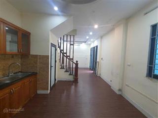 Phú lương 35m 4 tầng cách ql 21b chỉ hơn 100m ôtô đỗ 30m  dân trí cao nhiều tiện ích 5 tỷ 950