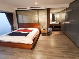 Căn penstudio duplex vip tây hồ
