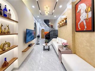 Bán gấp!!!! giá chỉ 2,5 tỷ hẻm xe hơi thông thoáng , gần vincom phan văn trị , an ninh trật tự.