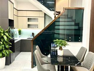 Cc bán gấp nhà 36m2 4 tầng mt 3.5m giá 5.45 tỷ